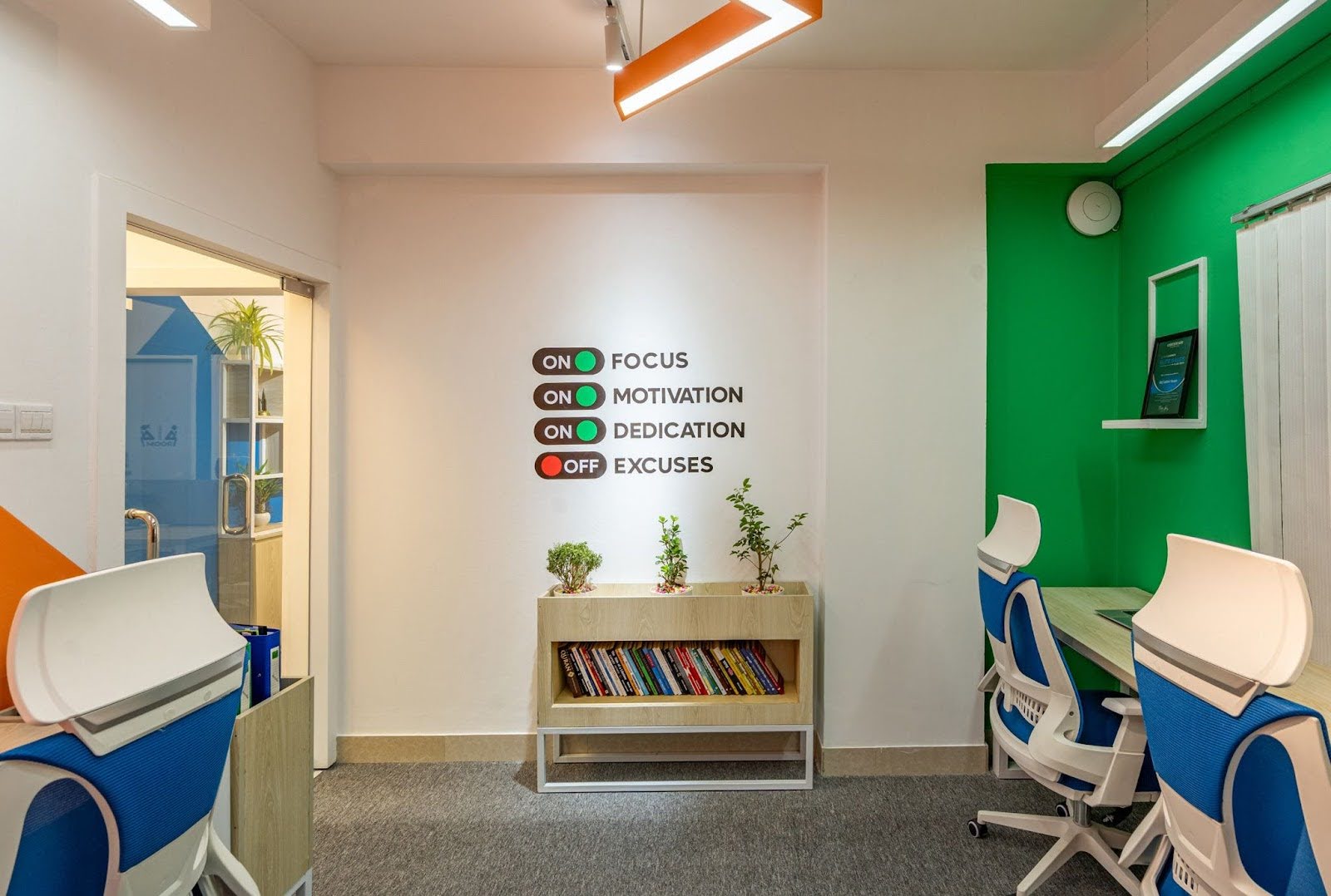 Statement Walls to Reflect Your Company’s Identity