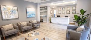 31 Medical Clinic Design Ideas For A Relaxing Patient Space