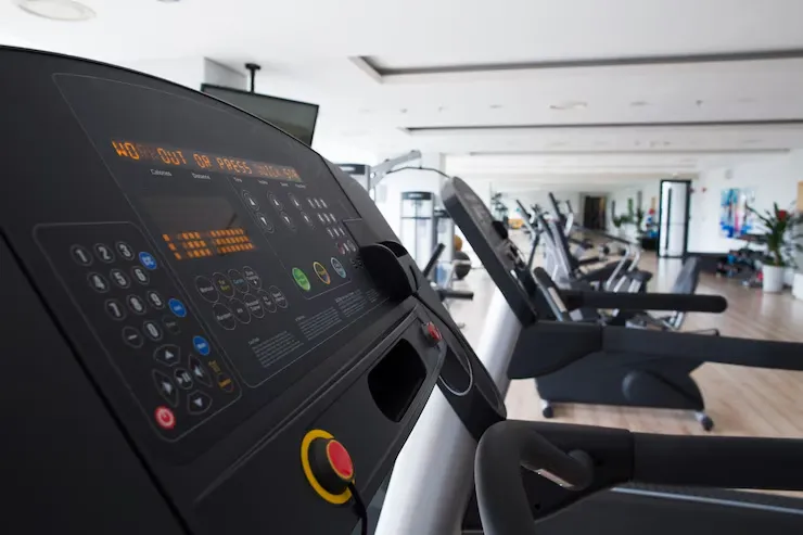 Equipment With Built-in Screens