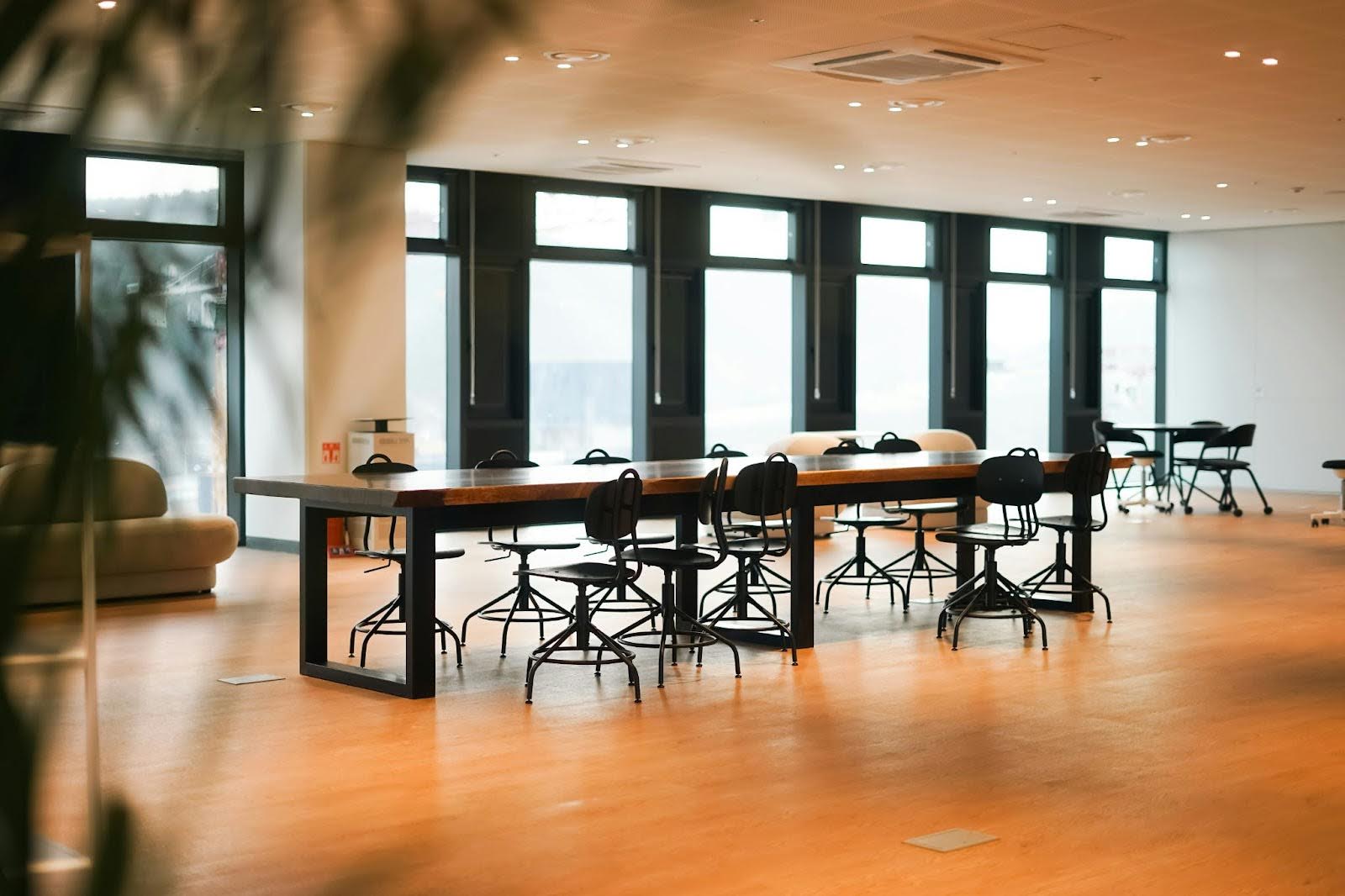 27 Corporate Office Design Ideas to Boost Productivity