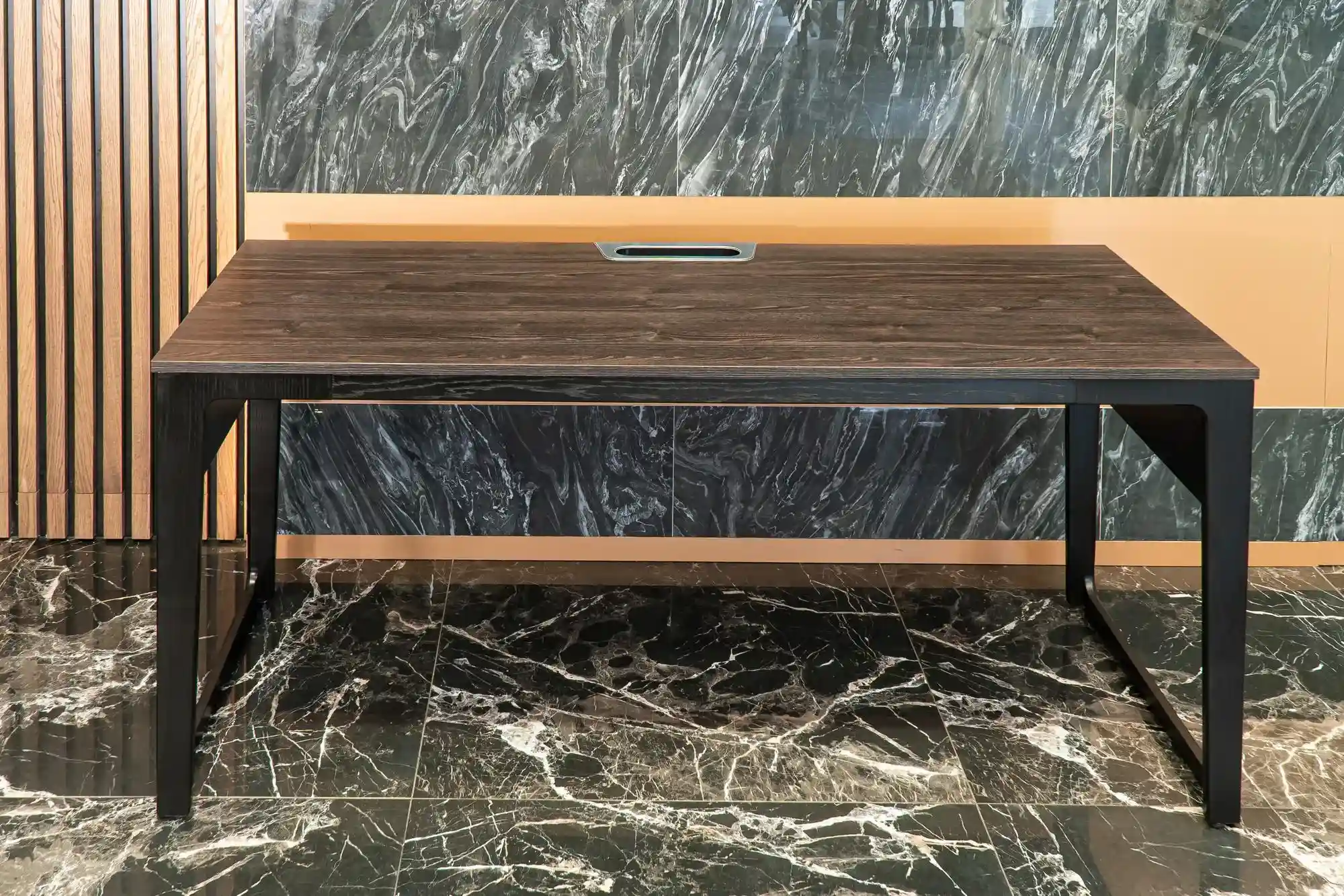 Use Large White Marble Tables With Dark Wood Legs